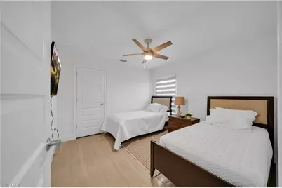 125 SE 11th Ter, Cape Coral, FL 33990 - Photo 35