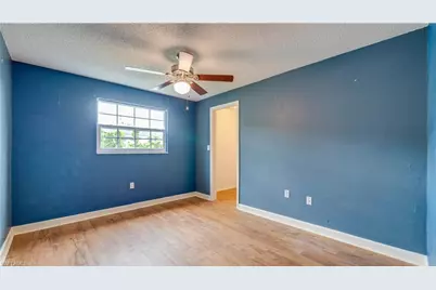 909 SE 27th St, Cape Coral, FL 33904 - Photo 17