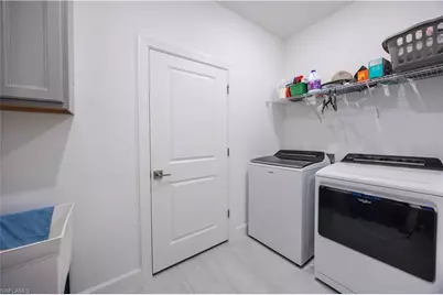 10383 Maddox Ln, Bonita Springs, FL 34135 - Photo 33