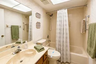 1615 SE 46th Ln, Cape Coral, FL 33904 - Photo 13