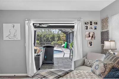 916 SE 21st Ln, Cape Coral, FL 33990 - Photo 25