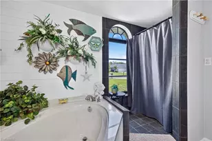 916 SE 21st Ln, Cape Coral, FL 33990 - Photo 27