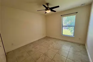 3322 SW 17th Pl, Cape Coral, FL 33914 - Photo 3