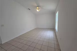 1014 NW 31st Pl, Cape Coral, FL 33993 - Photo 7