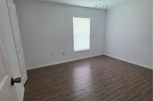 1014 NW 31st Pl, Cape Coral, FL 33993 - Photo 15