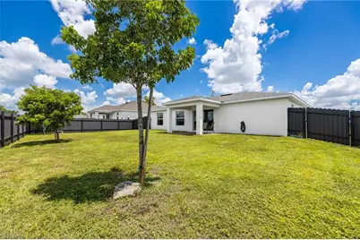 2007 NW 17th Ter, Cape Coral, FL 33993 - Photo 23