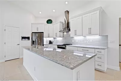 2668 SE 19th Ave, Cape Coral, FL 33904 - Photo 13