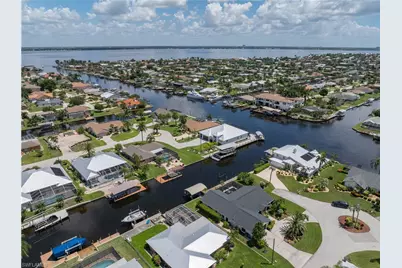 2668 SE 19th Ave, Cape Coral, FL 33904 - Photo 45