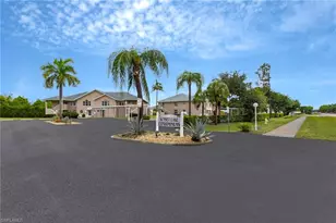 28 Cosmopolitan Dr, Lehigh Acres, FL 33936 - Photo 29