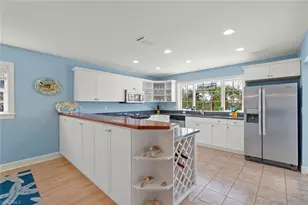 4534 Bowen Bayou Rd, Sanibel, FL 33957 - Photo 17