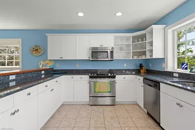 4534 Bowen Bayou Rd, Sanibel, FL 33957 - Photo 19