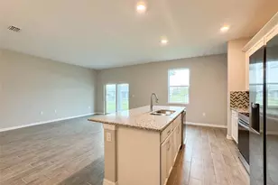 512 NW 25th Ave, Cape Coral, FL 33993 - Photo 13