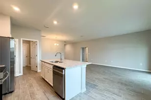 512 NW 25th Ave, Cape Coral, FL 33993 - Photo 17