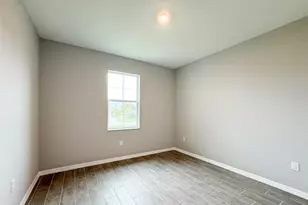 512 NW 25th Ave, Cape Coral, FL 33993 - Photo 27