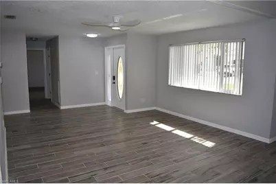 2443 SE 28th St, Cape Coral, FL 33904 - Photo 7