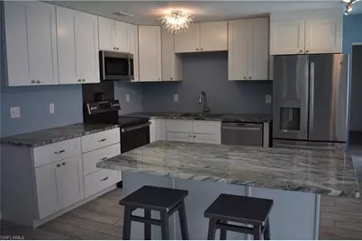 2443 SE 28th St, Cape Coral, FL 33904 - Photo 3