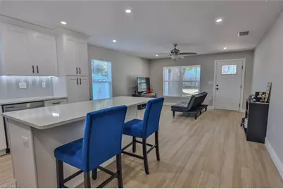 1013 13th St E, Bradenton, FL 34208 - Photo 9
