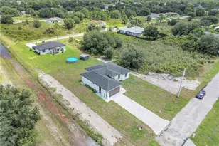 2522 56th St W, Lehigh Acres, FL 33971 - Photo 7