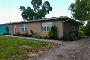893 Iris Dr, North Fort Myers, FL 33903 - Photo 31