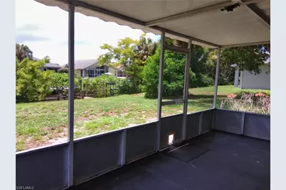 893 Iris Dr, North Fort Myers, FL 33903 - Photo 29