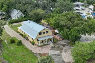 123 Riverbend Dr, Labelle, FL 33935 - Photo 1