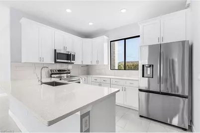2427 Tropicana Pkwy W, Cape Coral, FL 33993 - Photo 5
