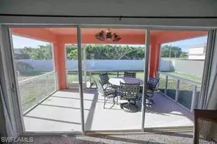1422 NE 18th St, Cape Coral, FL 33909 - Photo 17