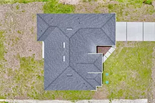 548 Long Island St E, Lehigh Acres, FL 33974 - Photo 5