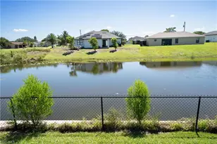 1005 NE 13th Pl, Cape Coral, FL 33909 - Photo 39