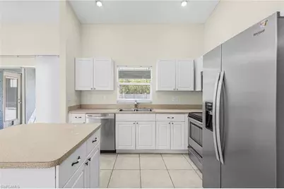 5215 SW 16th Pl, Cape Coral, FL 33914 - Photo 7