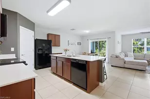 8313 Trillium Rd, Fort Myers, FL 33967 - Photo 5