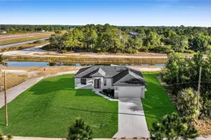 2106 W 18th St, Lehigh Acres, FL 33972 - Photo 5