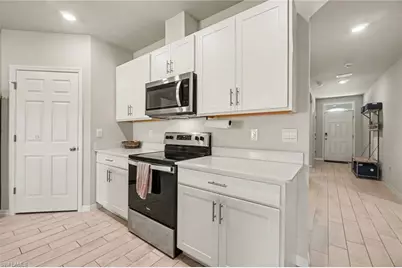 322 NW 21st St, Cape Coral, FL 33993 - Photo 11