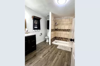 1027 Everglade Ave, Labelle, FL 33935 - Photo 5