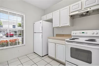 8073 Pacific Beach Dr, Fort Myers, FL 33966 - Photo 13