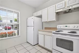 8073 Pacific Beach Dr, Fort Myers, FL 33966 - Photo 13