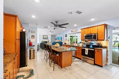 1826 SE 45th St, Cape Coral, FL 33904 - Photo 17