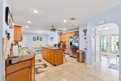 1826 SE 45th St, Cape Coral, FL 33904 - Photo 15