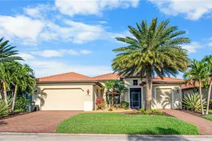 10481 Solaro St, Fort Myers, FL 33913 - Photo 3