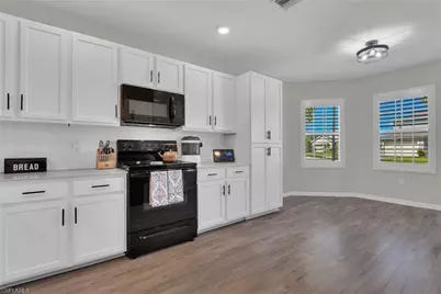 3407 Cancun Ct, Cape Coral, FL 33909 - Photo 7