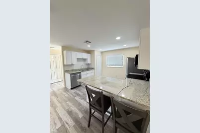 1019 SE 11th St #3, Cape Coral, FL 33990 - Photo 3