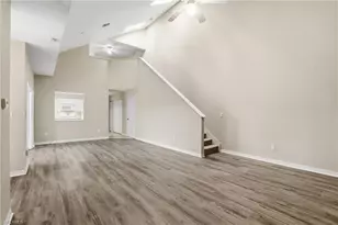 4263 Covey Cir, Naples, FL 34109 - Photo 9