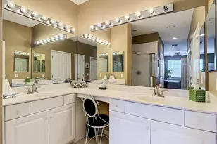 20061 Sanibel View Cir, Fort Myers, FL 33908 - Photo 29