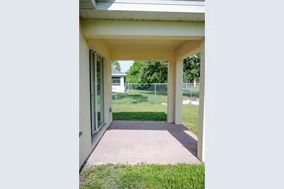 1108 NE 36th Ln, Cape Coral, FL 33909 - Photo 21