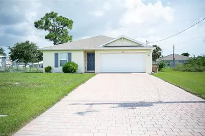 1108 NE 36th Ln, Cape Coral, FL 33909 - Photo 1