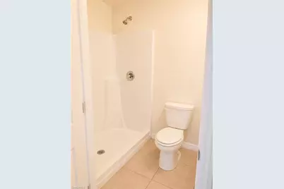 1108 NE 36th Ln, Cape Coral, FL 33909 - Photo 19