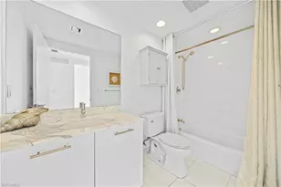 3000 Oasis Grand Blvd, Fort Myers, FL 33916 - Photo 31