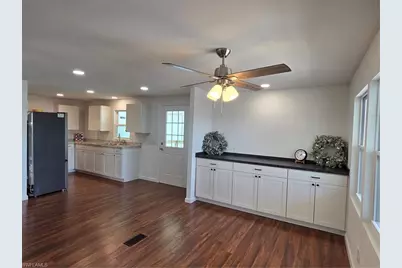 556 Freedom St, North Fort Myers, FL 33917 - Photo 7