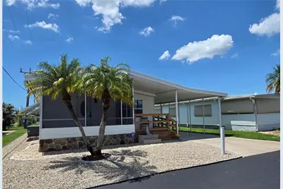 556 Freedom St, North Fort Myers, FL 33917 - Photo 27