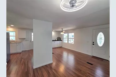 556 Freedom St, North Fort Myers, FL 33917 - Photo 9